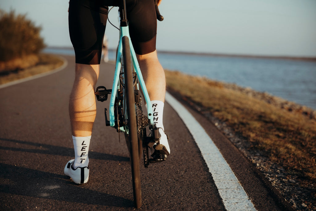 Rennrad Socken "Left/Right“ - Weiss